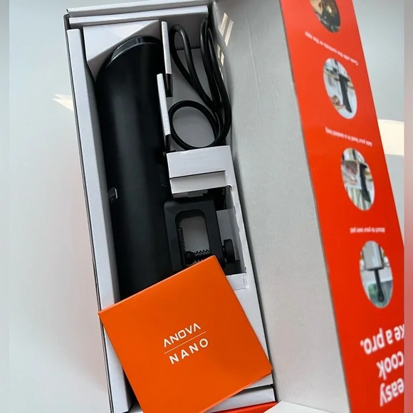 Anova Precision Cooker Nano - Picture 3 of 13